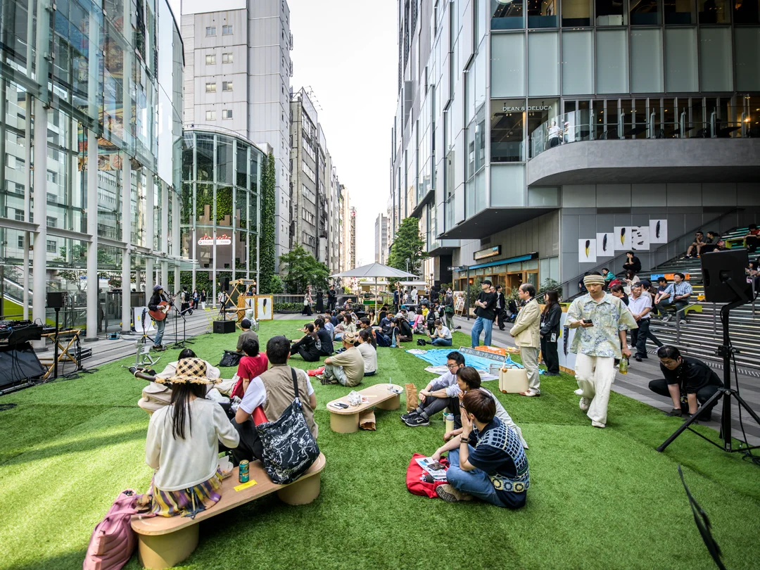 渋谷ストリーム前 稲荷橋広場
