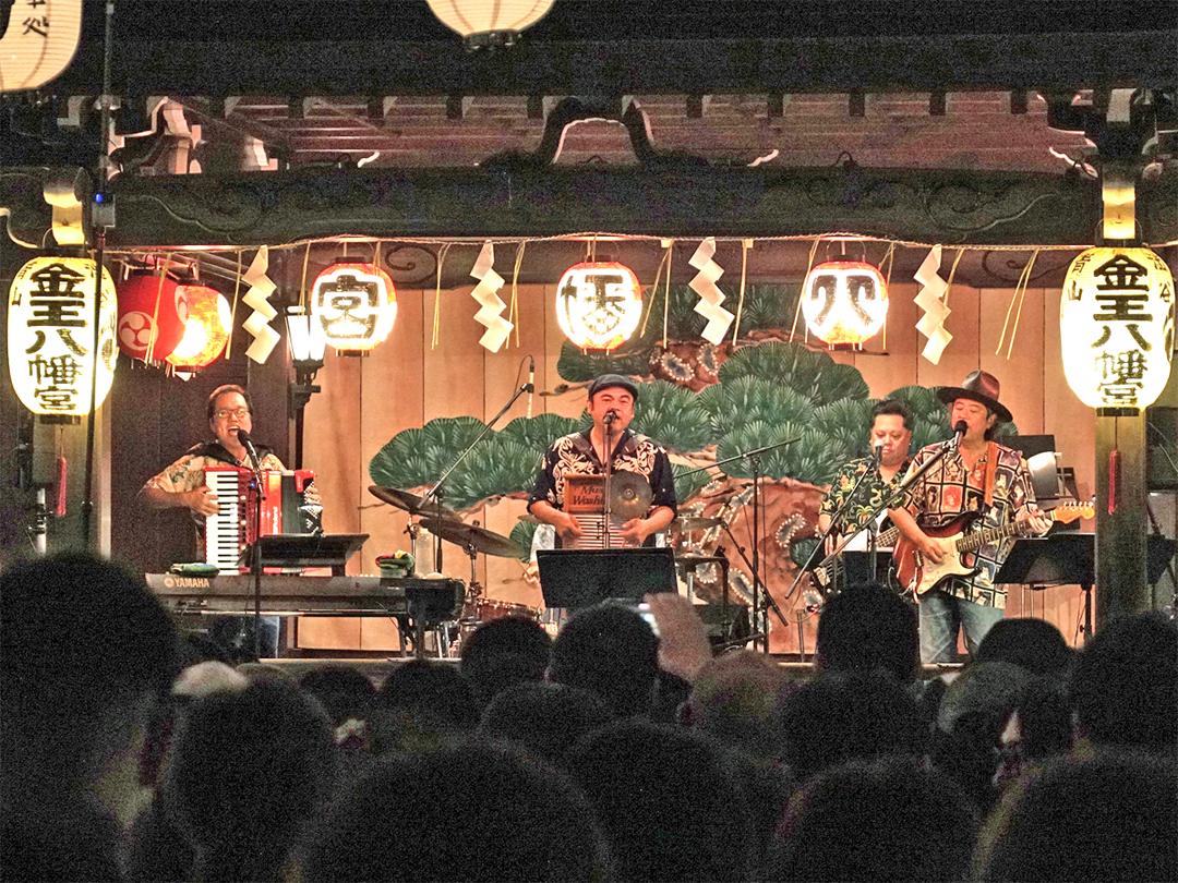 The Konno Hachiman Shrine Festival livens up Shibuya&#39;s autumn season with a BEGIN live show, a festival, and a food court